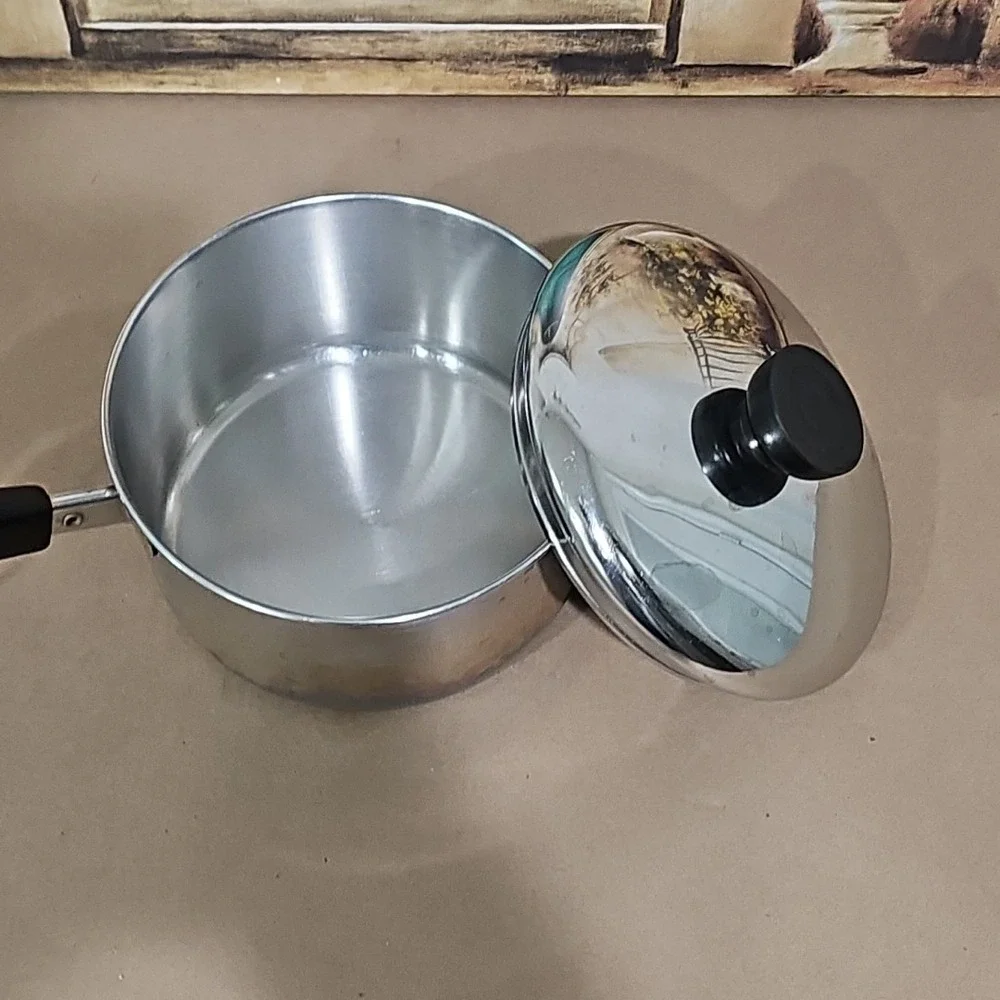 Vintage Revere Ware 1.5 Quart 1 1/2 Qt - 89 Pan Sauce Pot with Lid- B